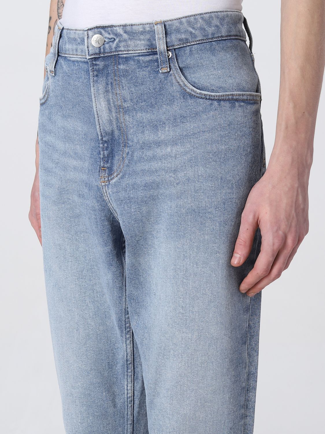 Gratificante defecto Pinchazo CALVIN KLEIN JEANS: Jeans para hombre, Denim | Jeans Calvin Klein Jeans  J30J321513 en línea en GIGLIO.COM
