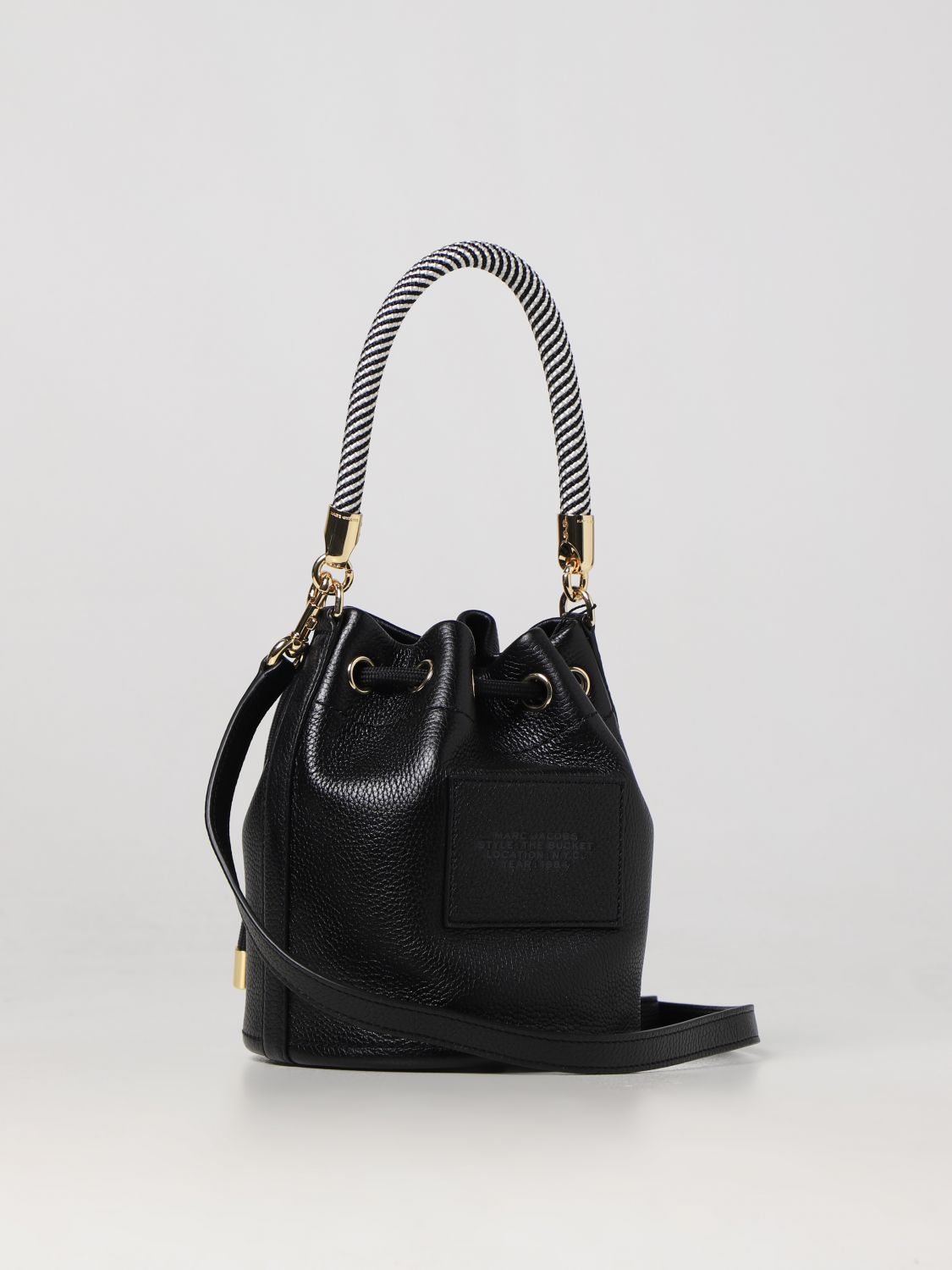 Marc Jacobs H104L01PF22 Black With Gold Hardware Women's Leather Shoulder  Bag: Handbags