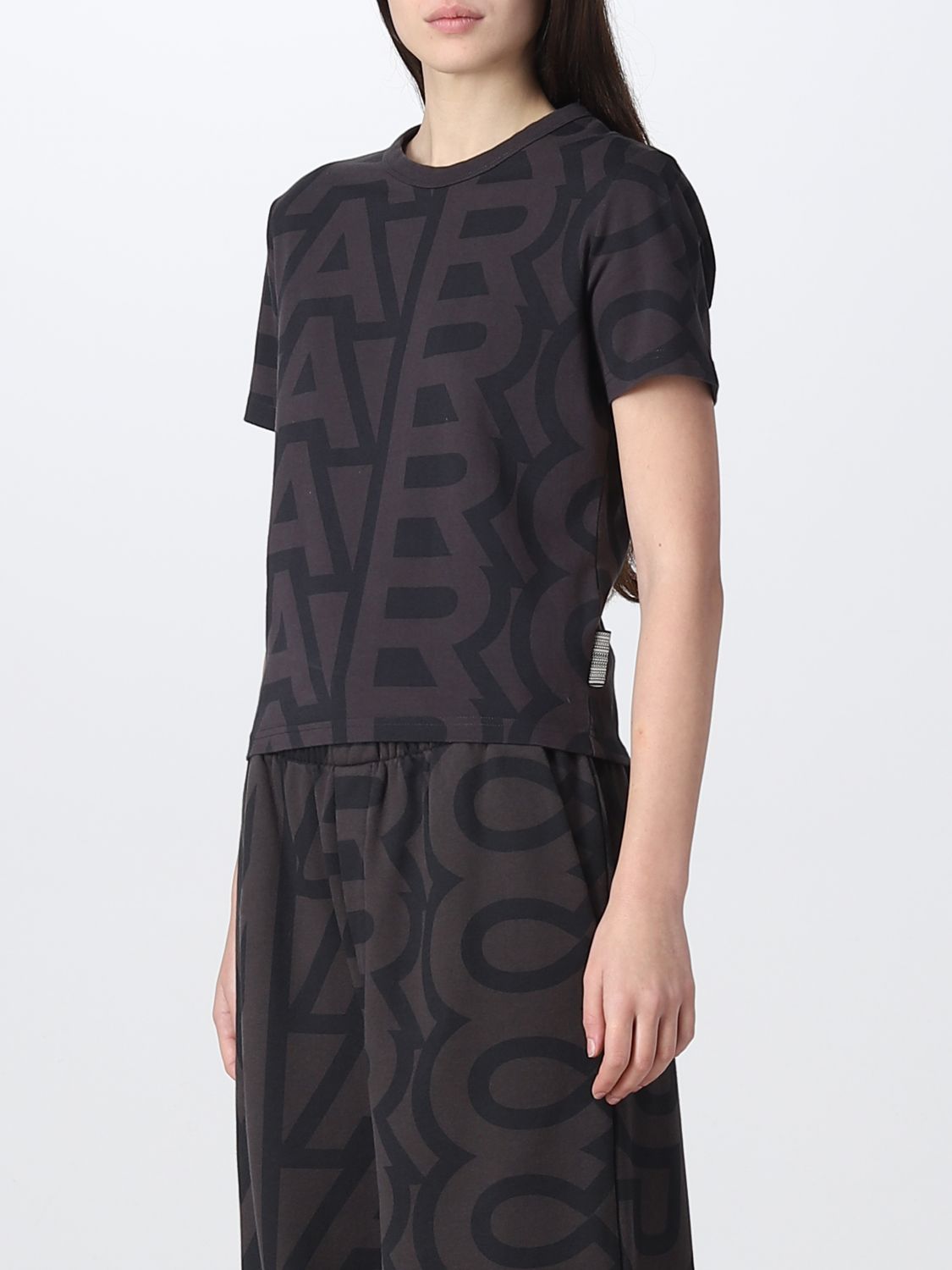 T-shirt Marc Jacobs: T-shirt Marc Jacobs in cotone con logo all over nero 4