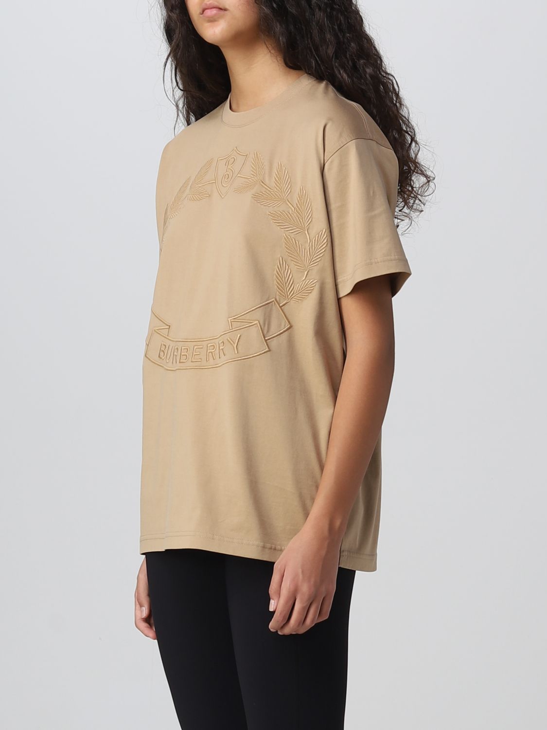 BURBERRY: Camiseta para mujer, Gris | Camiseta Burberry 8065254 en línea en  