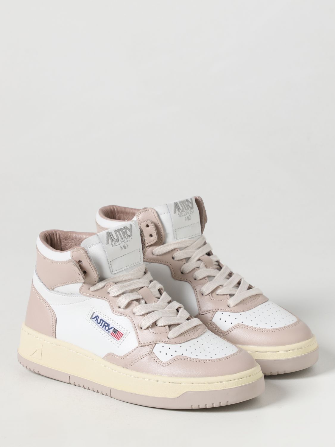 AUTRY: sneakers for woman - Beige | Autry sneakers AUMWWB25 online on ...