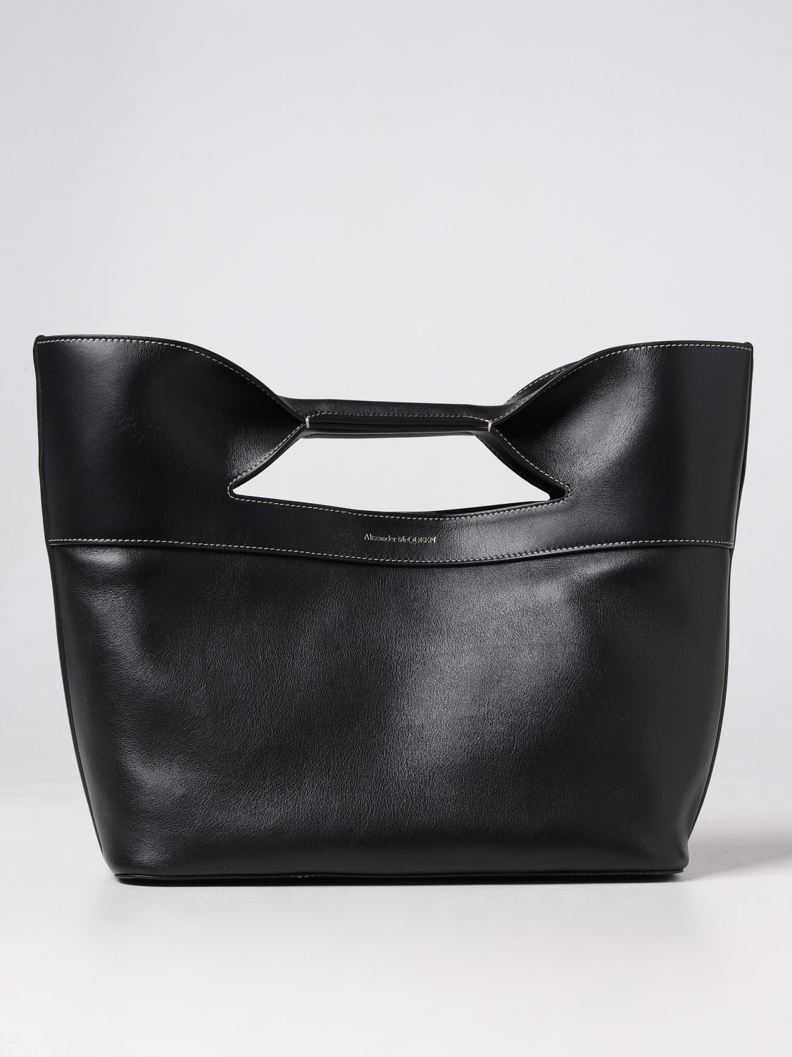 Shop Alexander Mcqueen The Bow  Bag In Leather In Black