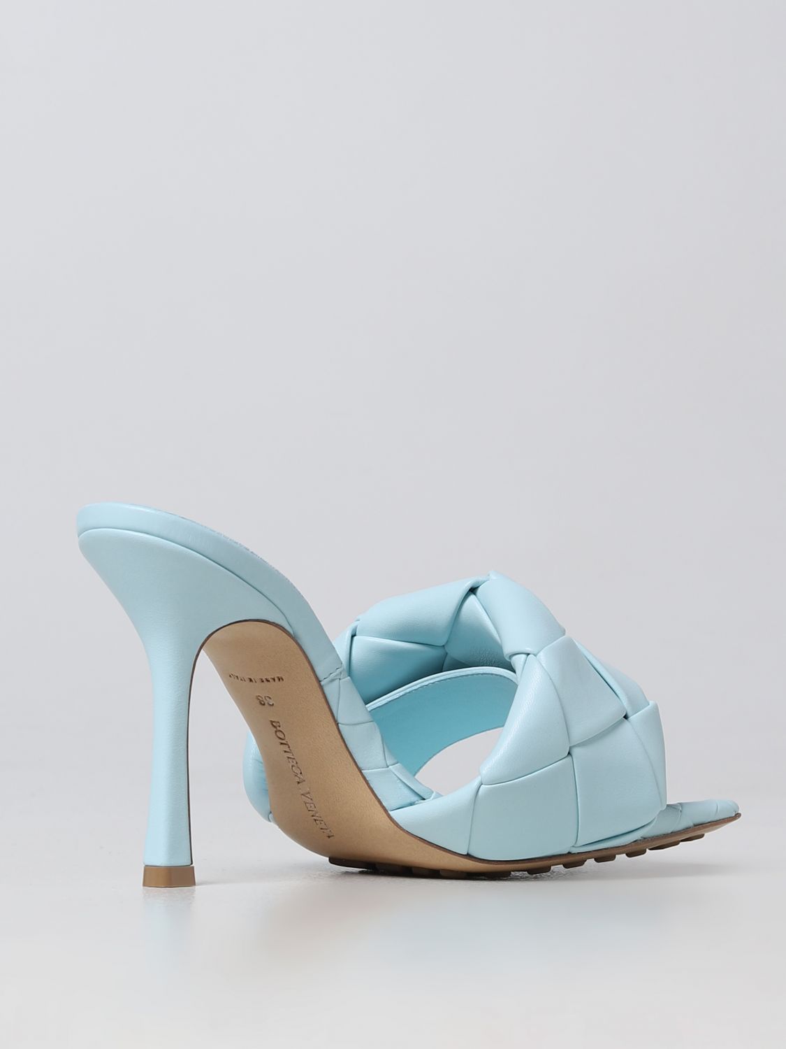 meditativ Tilladelse Sved BOTTEGA VENETA: heeled sandals for woman - Sky Blue | Bottega Veneta heeled  sandals 608854VBSS0 online on GIGLIO.COM