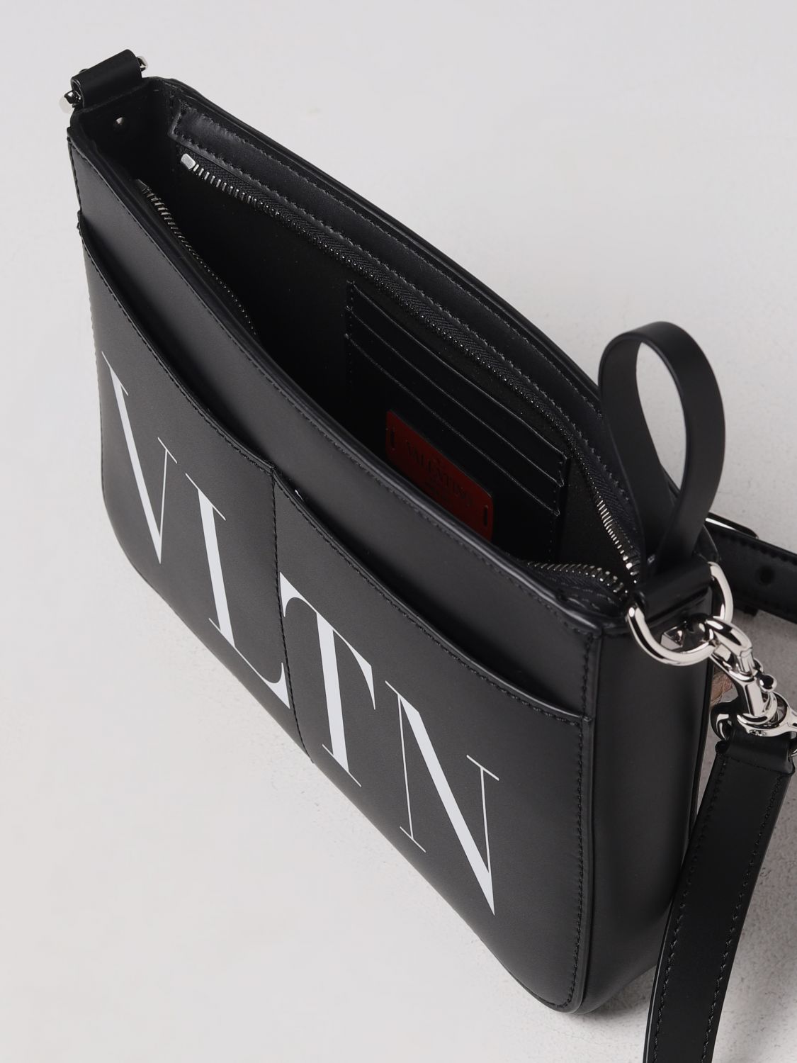 VALENTINO GARAVANI: VLTN leather bag - Black  Valentino Garavani shoulder  bag 2Y2B0704WJW online at
