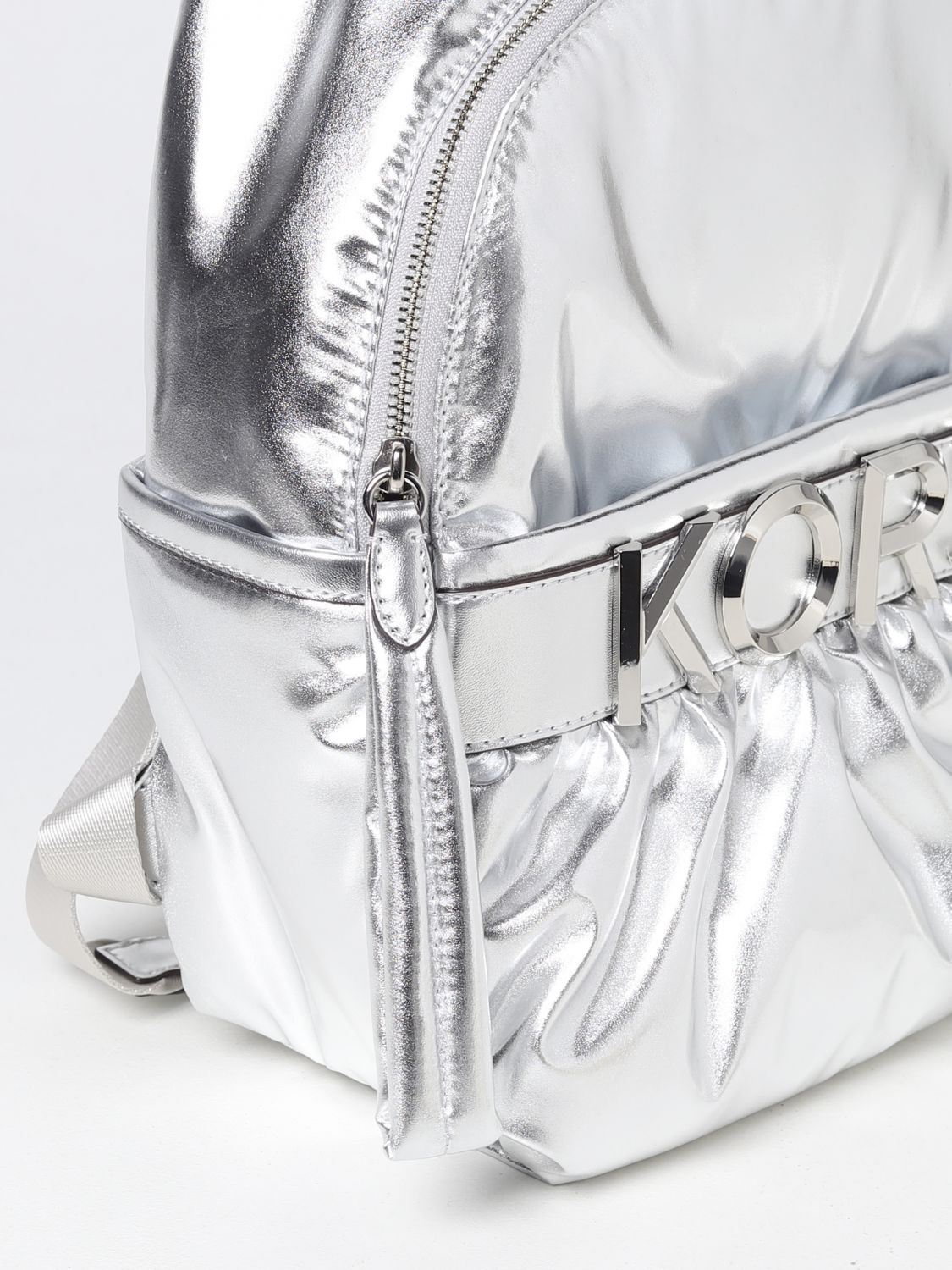 Zaino Michael Kors: Zaino Michael Michael Kors in pelle sintetica laminata con maxi logo silver 3