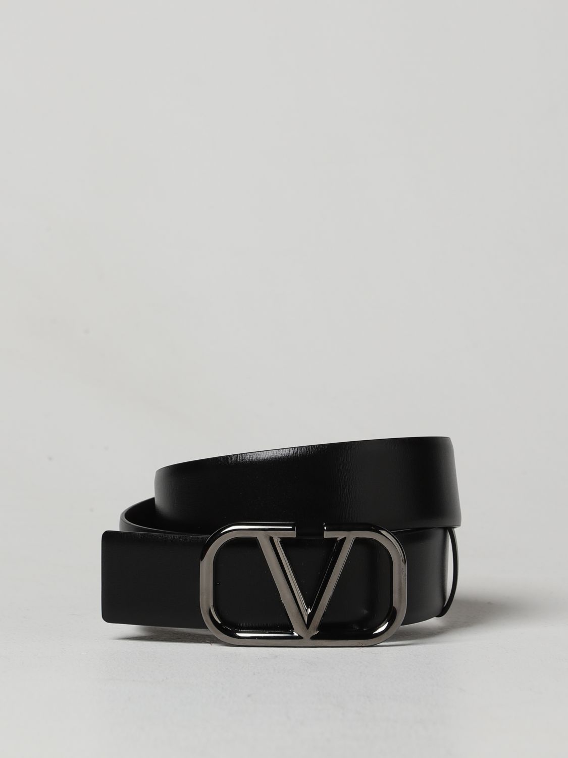 Valentino Garavani Vlogo Reversible Leather Belt - Black - ShopStyle