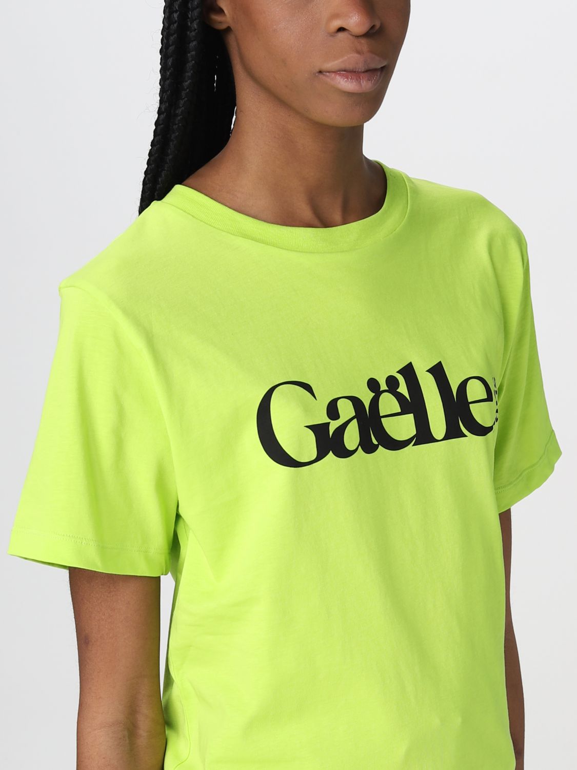 Women's GAELLE Paris GBDP16701 T-Shirt Fuchsia with Logo E2023