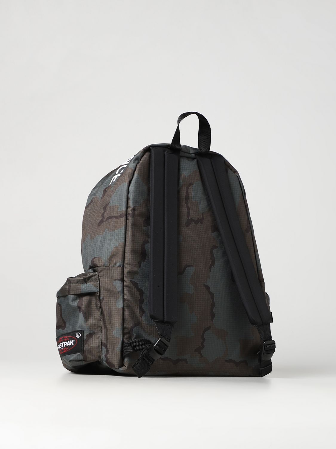 merk op Portret Isoleren EASTPAK: backpack for man - Green | Eastpak backpack EK0A5BCT online on  GIGLIO.COM
