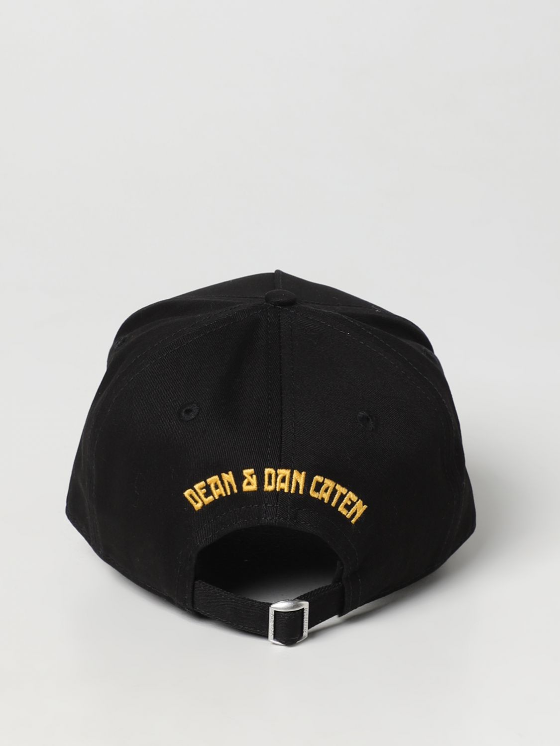 Cappello Dsquared2: Cappello Dsquared2 in cotone con patch logo nero 3