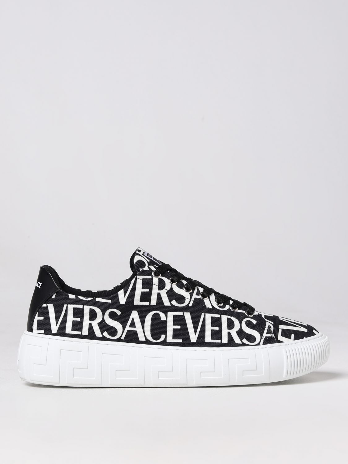 læser for meget Håndskrift VERSACE: sneakers in canvas - Black | Versace sneakers DSU84041A06611  online on GIGLIO.COM