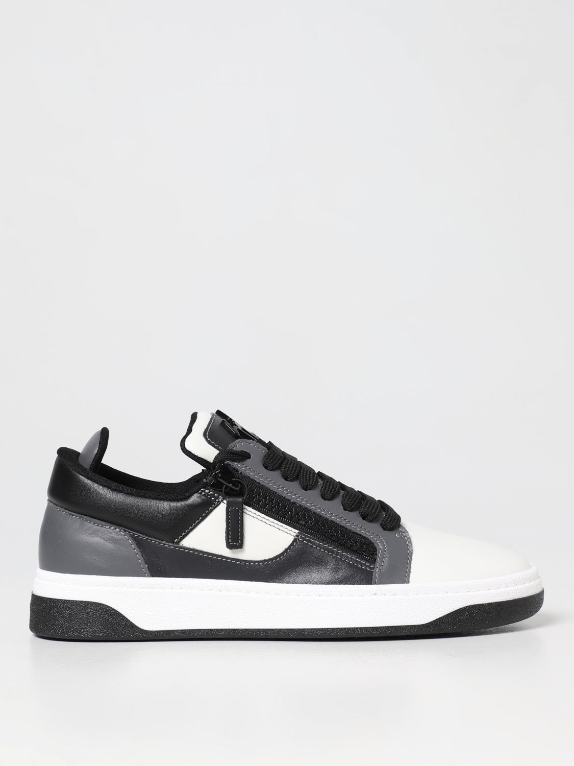 GIUSEPPE ZANOTTI: sneakers for man - Black | Giuseppe Zanotti RM30034 online at GIGLIO.COM