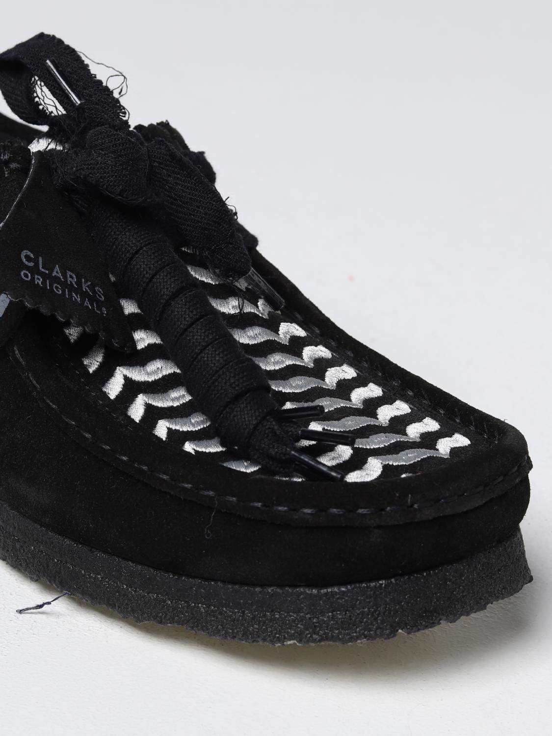 Polacchine Clarks Originals: Polacchino Wallabee Slam Jam x Clarks Originals in suede con ricami nero 4