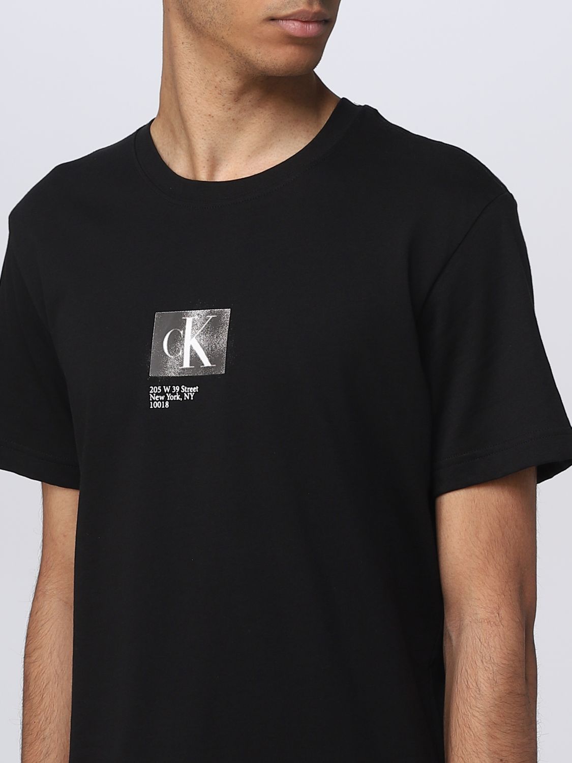 Calvin Klein New York Box Logo T-shirt - T-Shirts 