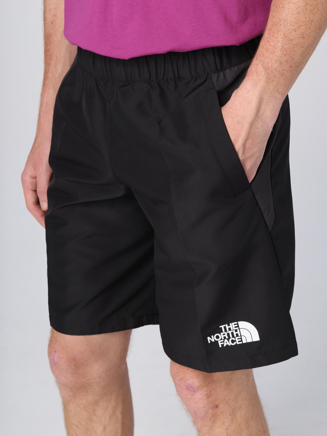 THE NORTH FACE: short for man - Black | The North Face short NF0A7ZAP ...