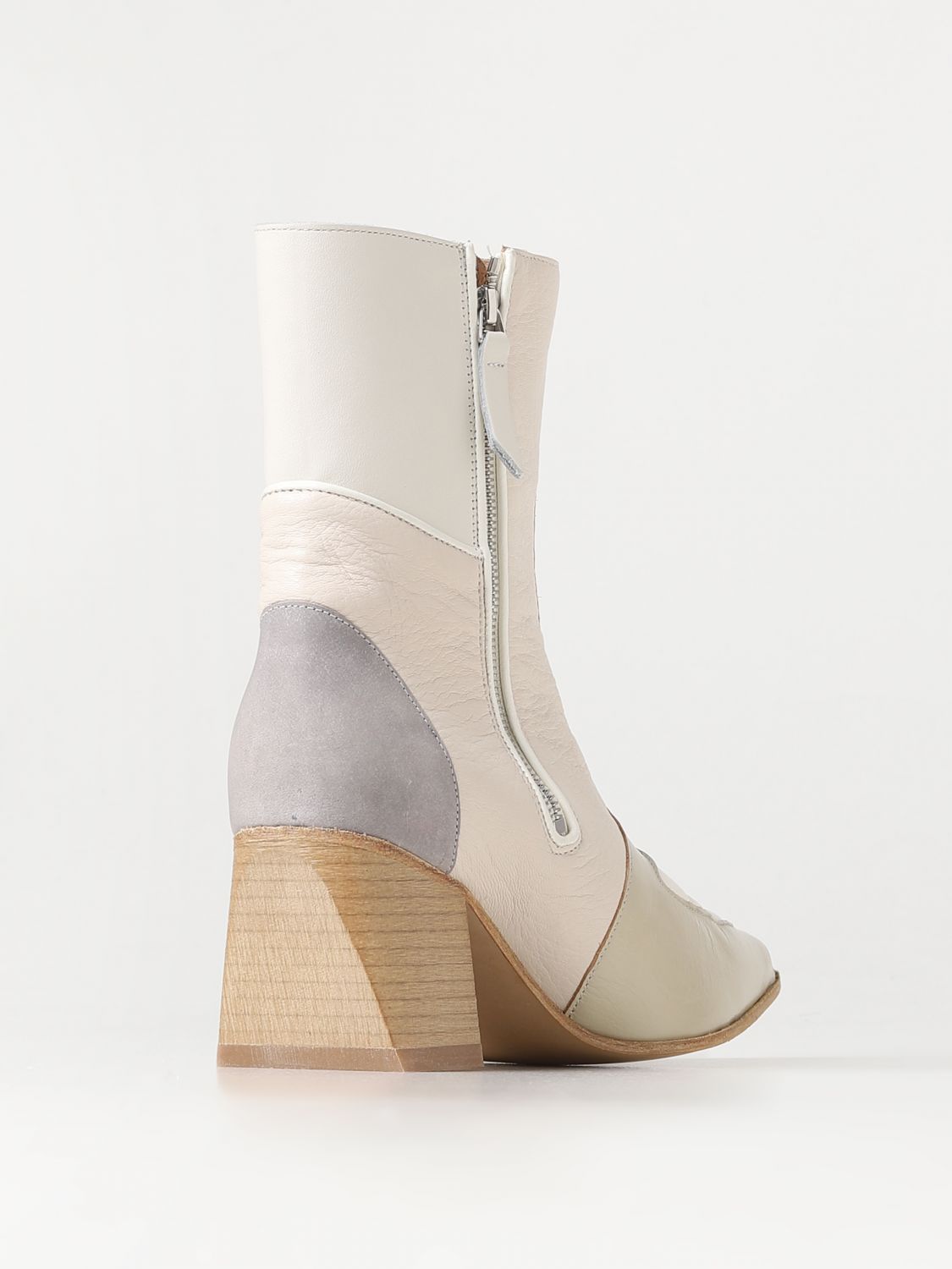 OUR LEGACY: flat ankle boots for woman - White | Our Legacy flat