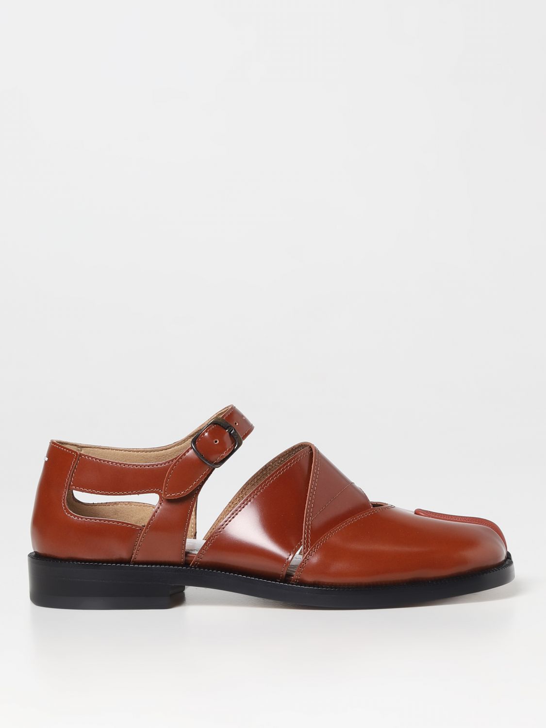 MAISON MARGIELA: flat sandals for woman - Brown | Maison