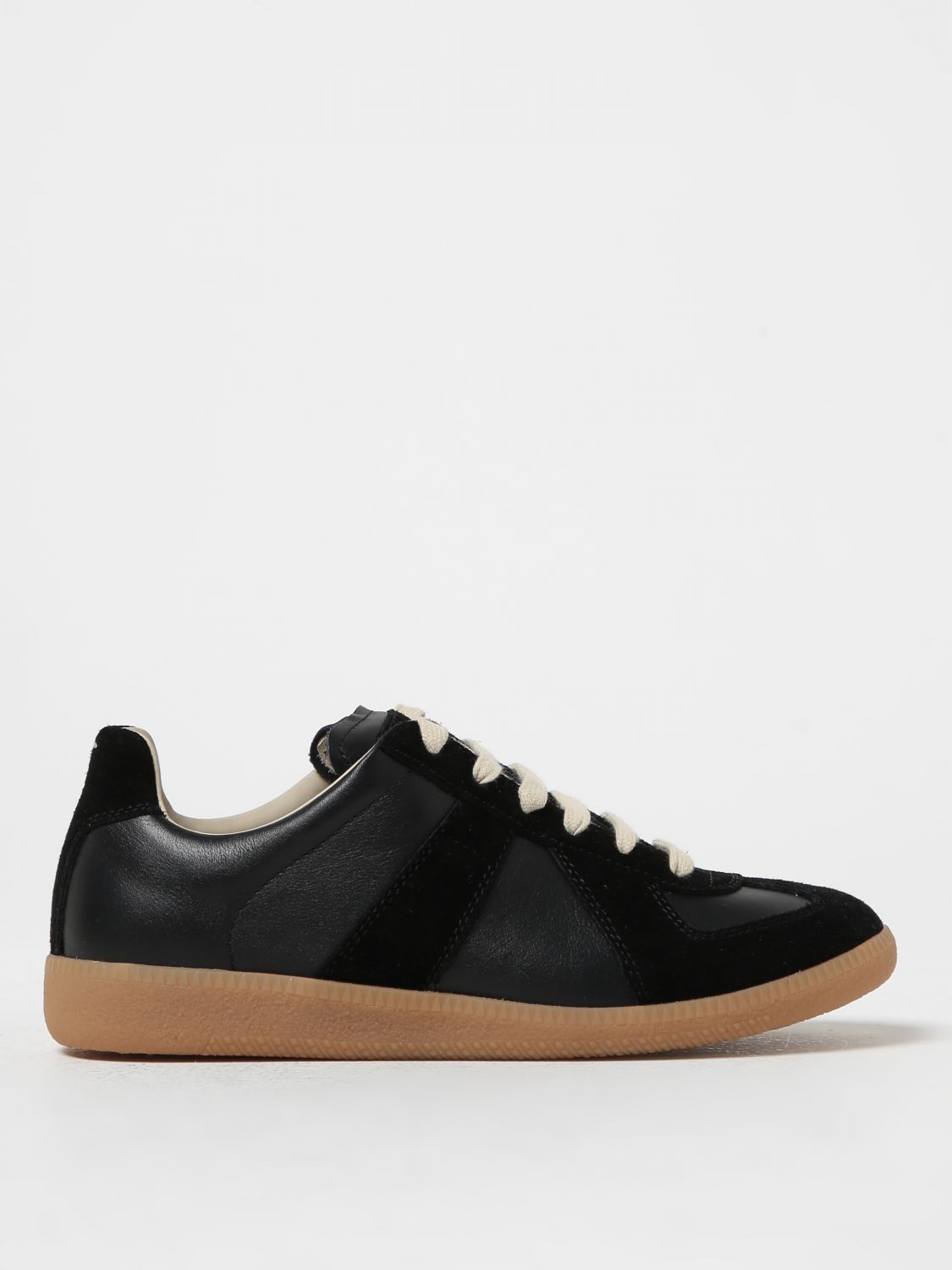 Maison Margiela Mm22 Leather Low Top Sneakers With Suede Trims In Black