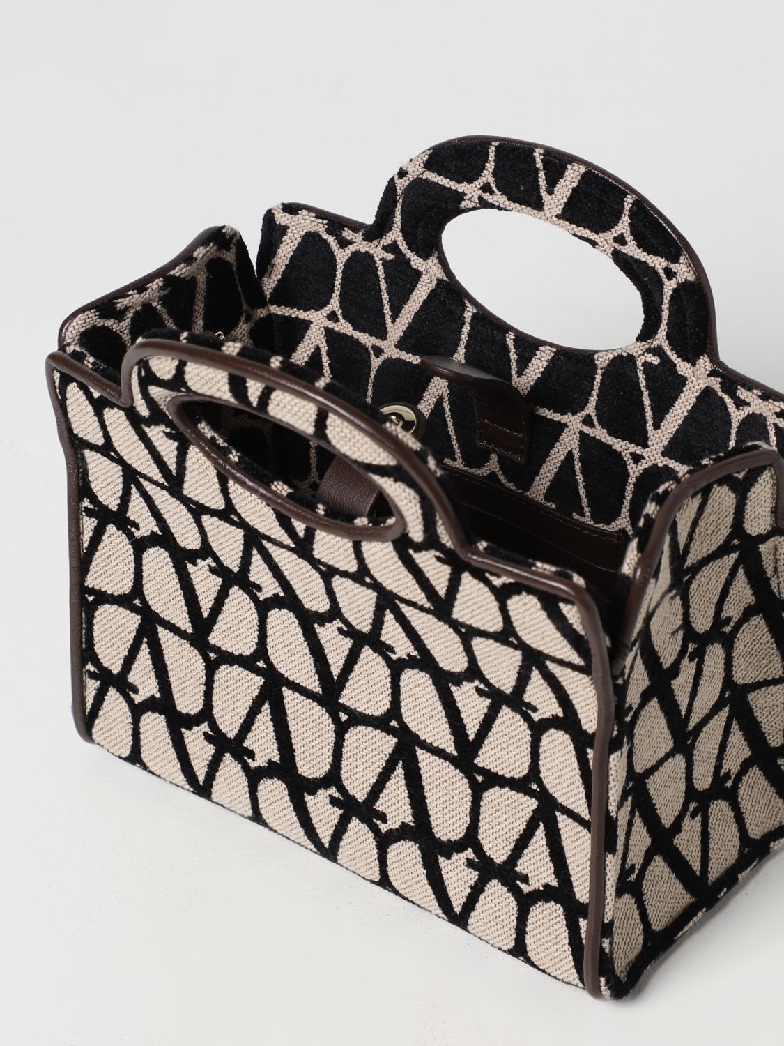VALENTINO GARAVANI: bag in Toile Iconographe fabric - Black  Valentino  Garavani handbag 3W2B0M55WMC online at