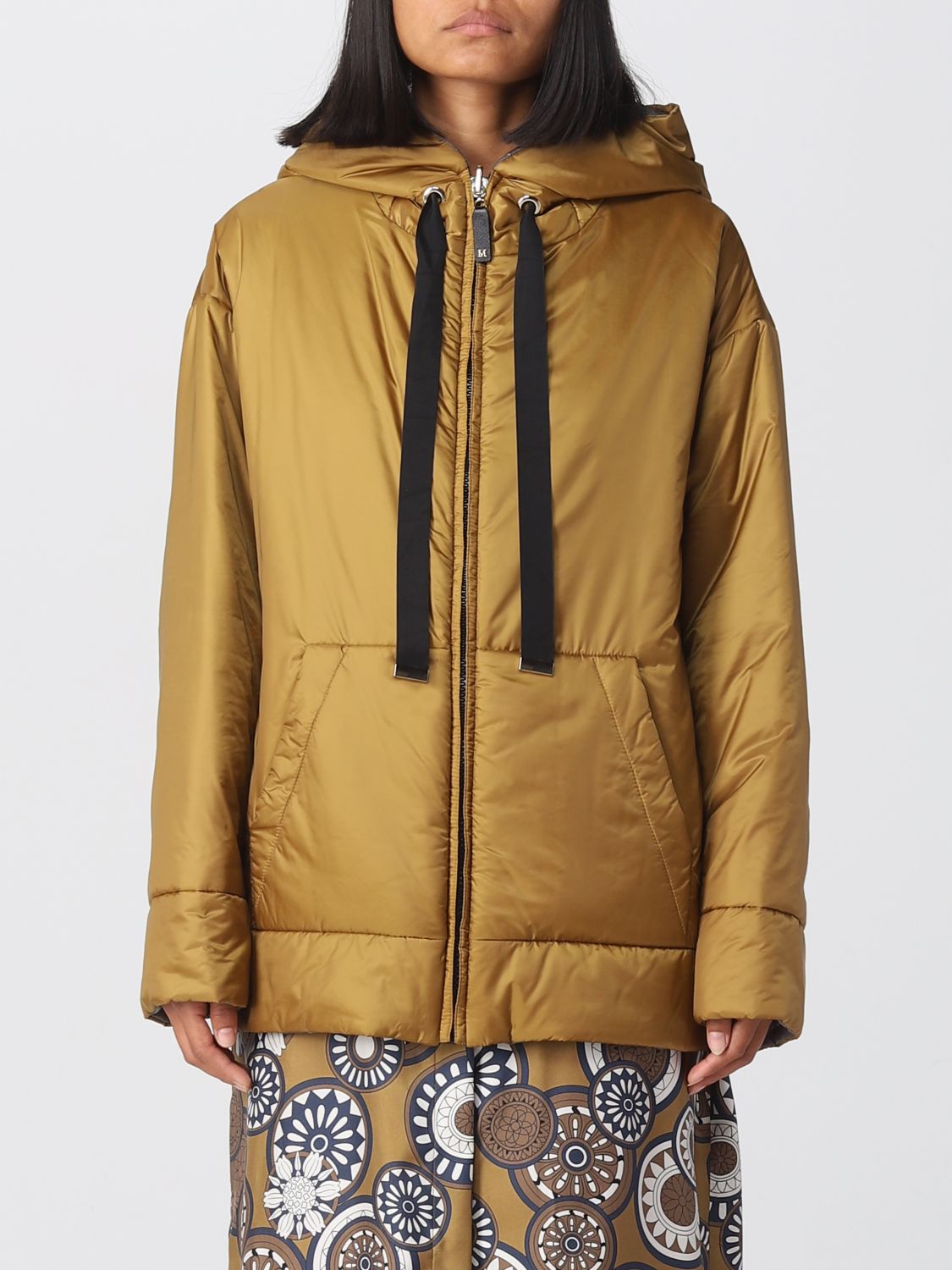 Shop Max Mara The Cube Down Jacket In Water-repellent Nylon In Blue