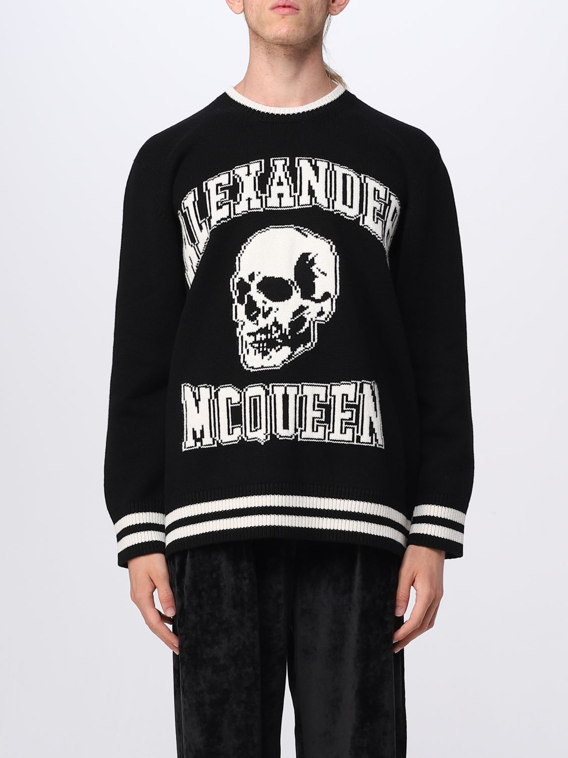 Shop Alexander Mcqueen Sweater In Wool And Cashmere Blend With Skull Inlay In Black