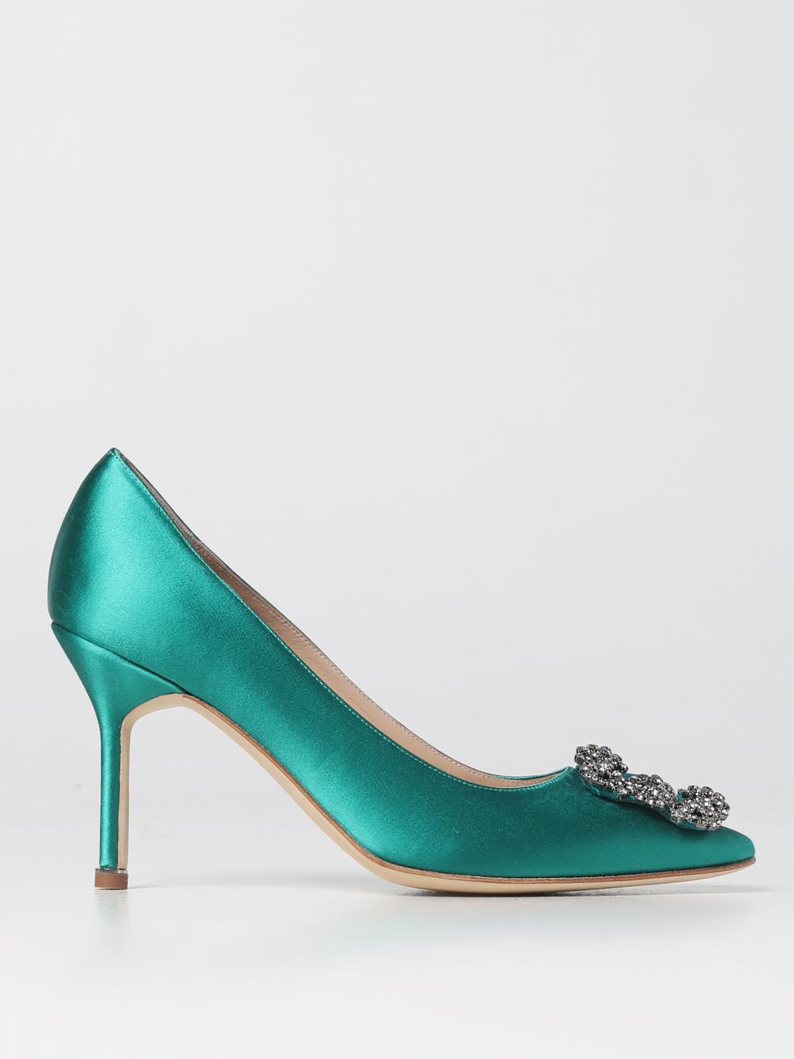 Manolo Blahnik Court Shoes  Woman In Green