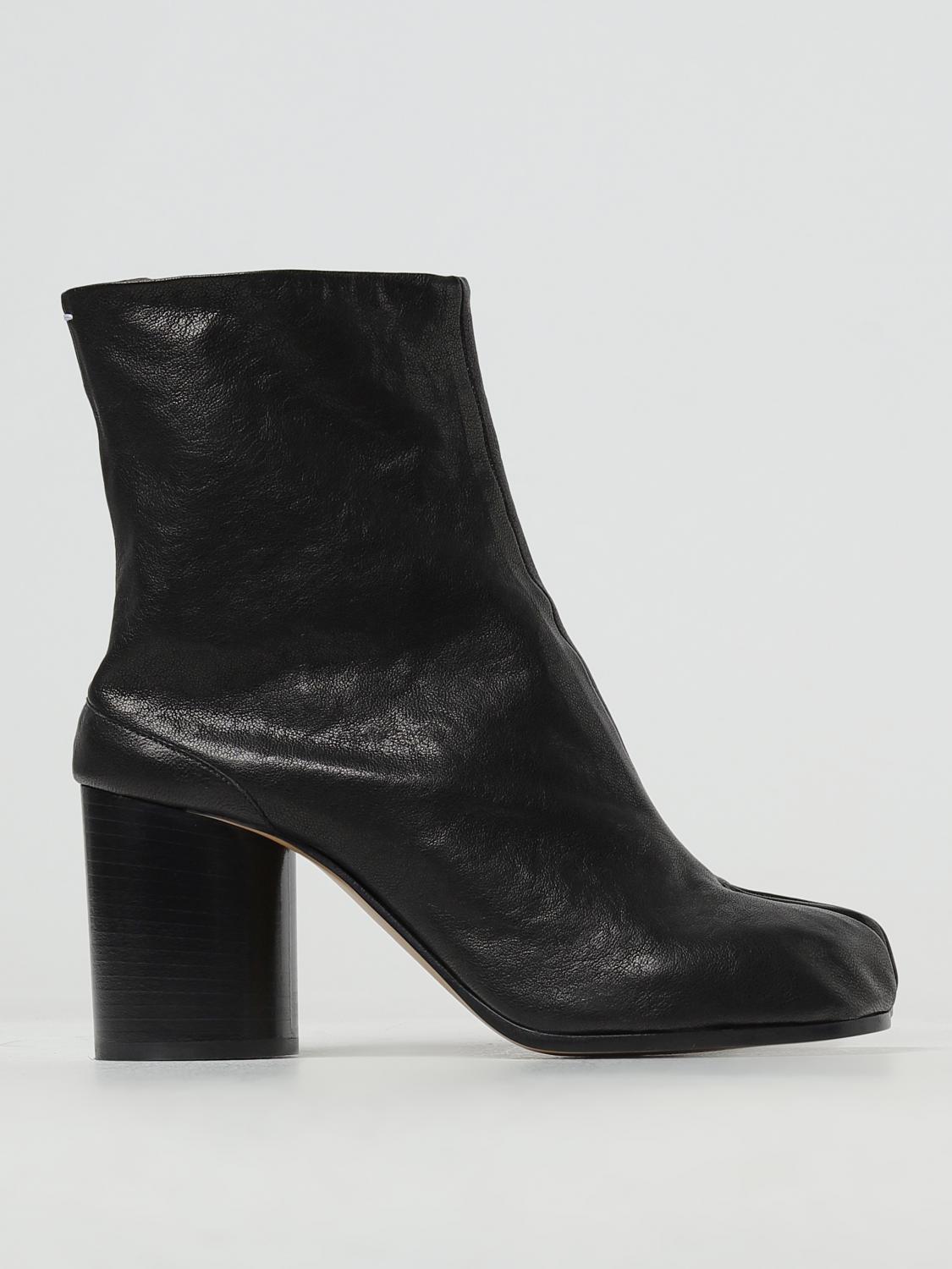 Maison Margiela Flat Ankle Boots  Woman In Black