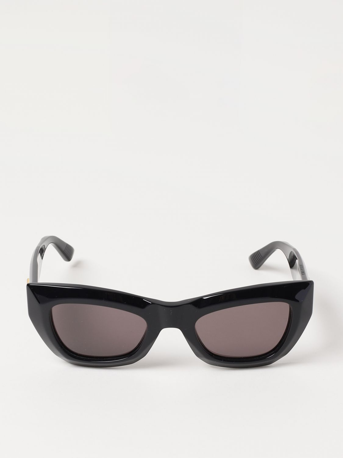Sunglasses Bottega Veneta Black in Plastic - 31443323