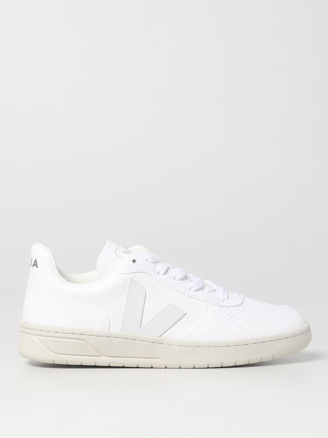 Trainers VEJA Men colour White