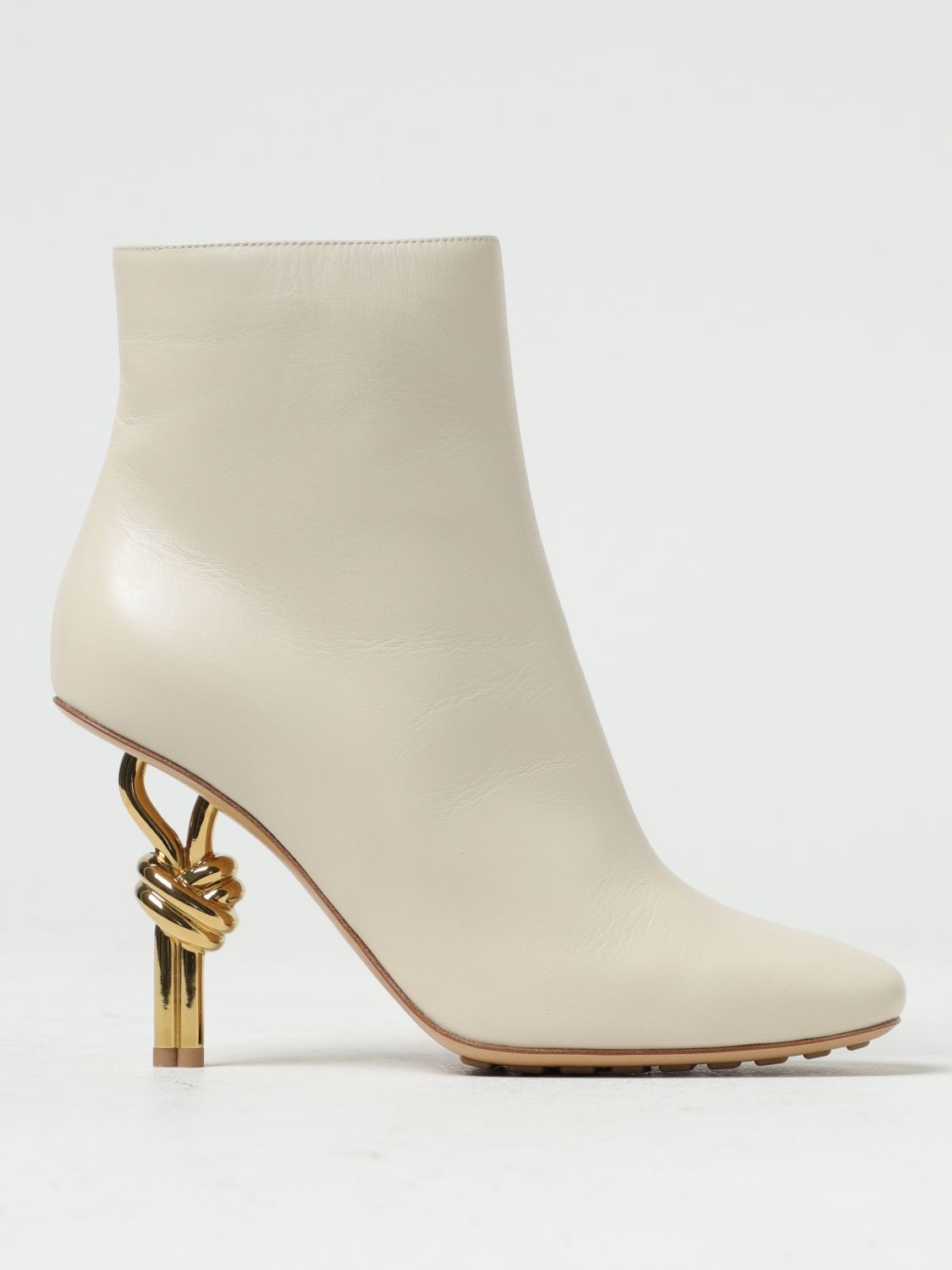 Bottega Veneta Flat Ankle Boots  Woman In Beige