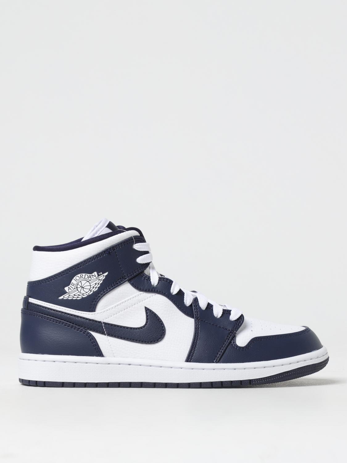 mens bright nike shoes