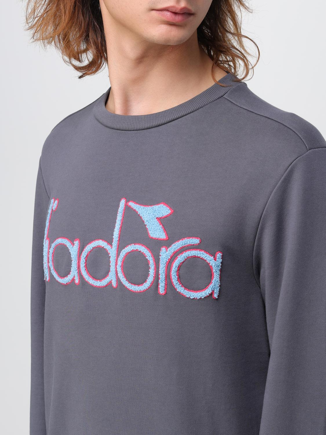 Adidas 90's archive 2025 arch logo crew sweat