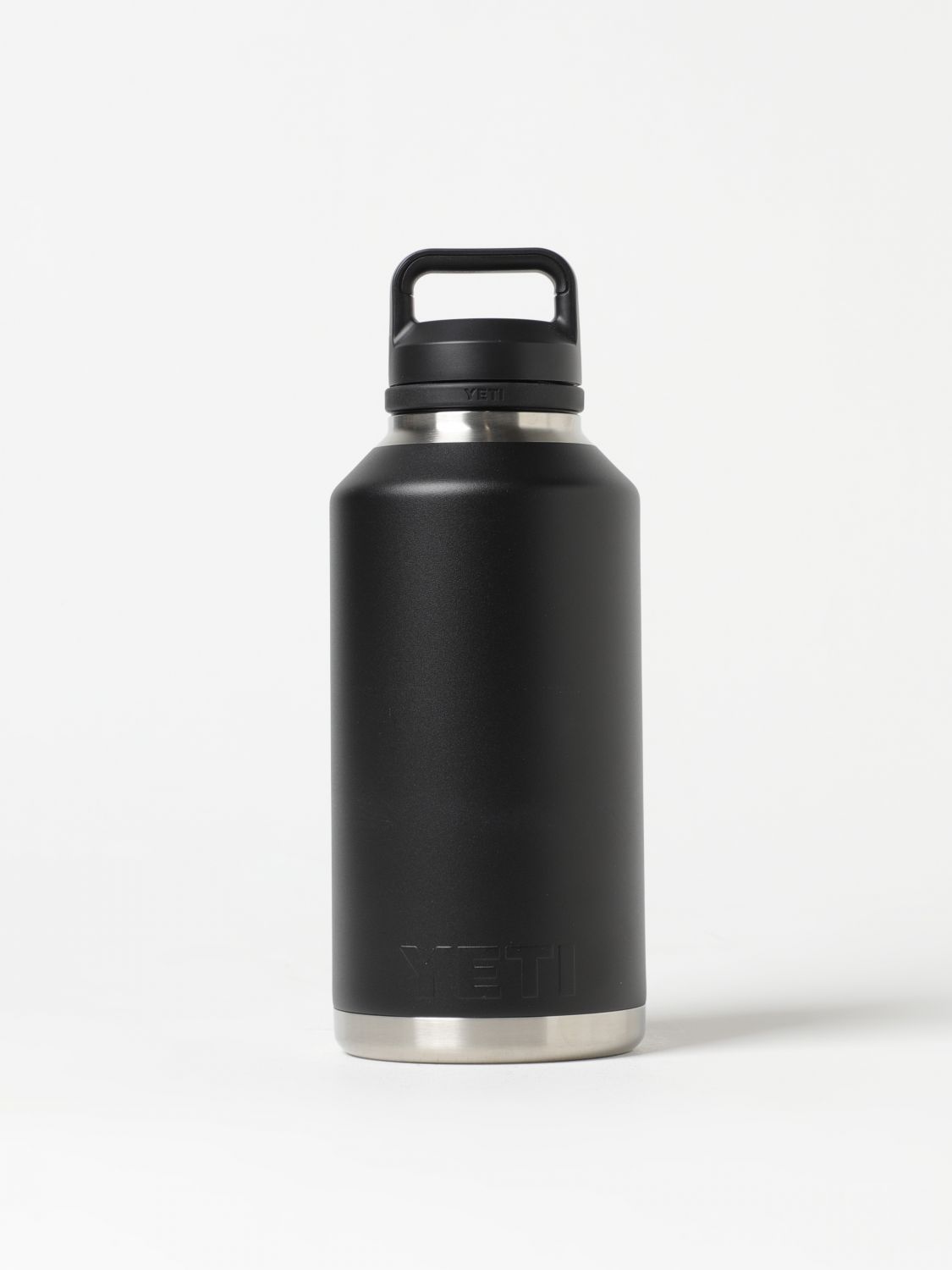 YETI: bottles and pitchers for lifestyle - Black