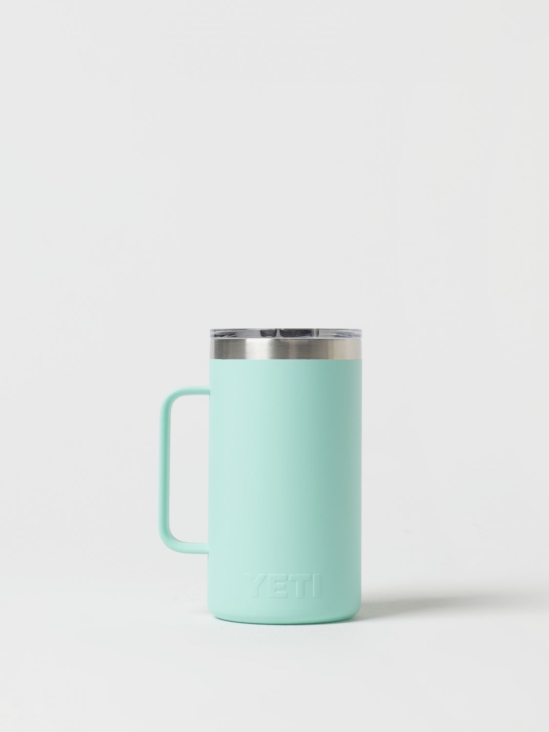 YETI: bottles and pitchers for lifestyle - White