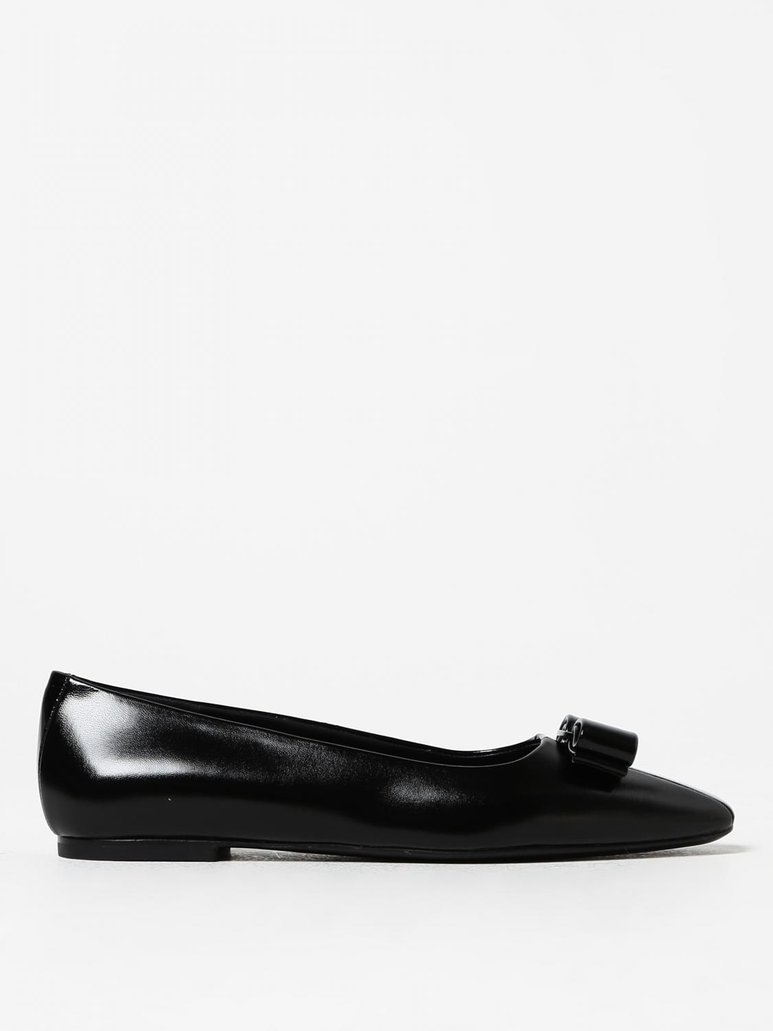 Ferragamo Black Leather Siwar Ballerina Flats In Black