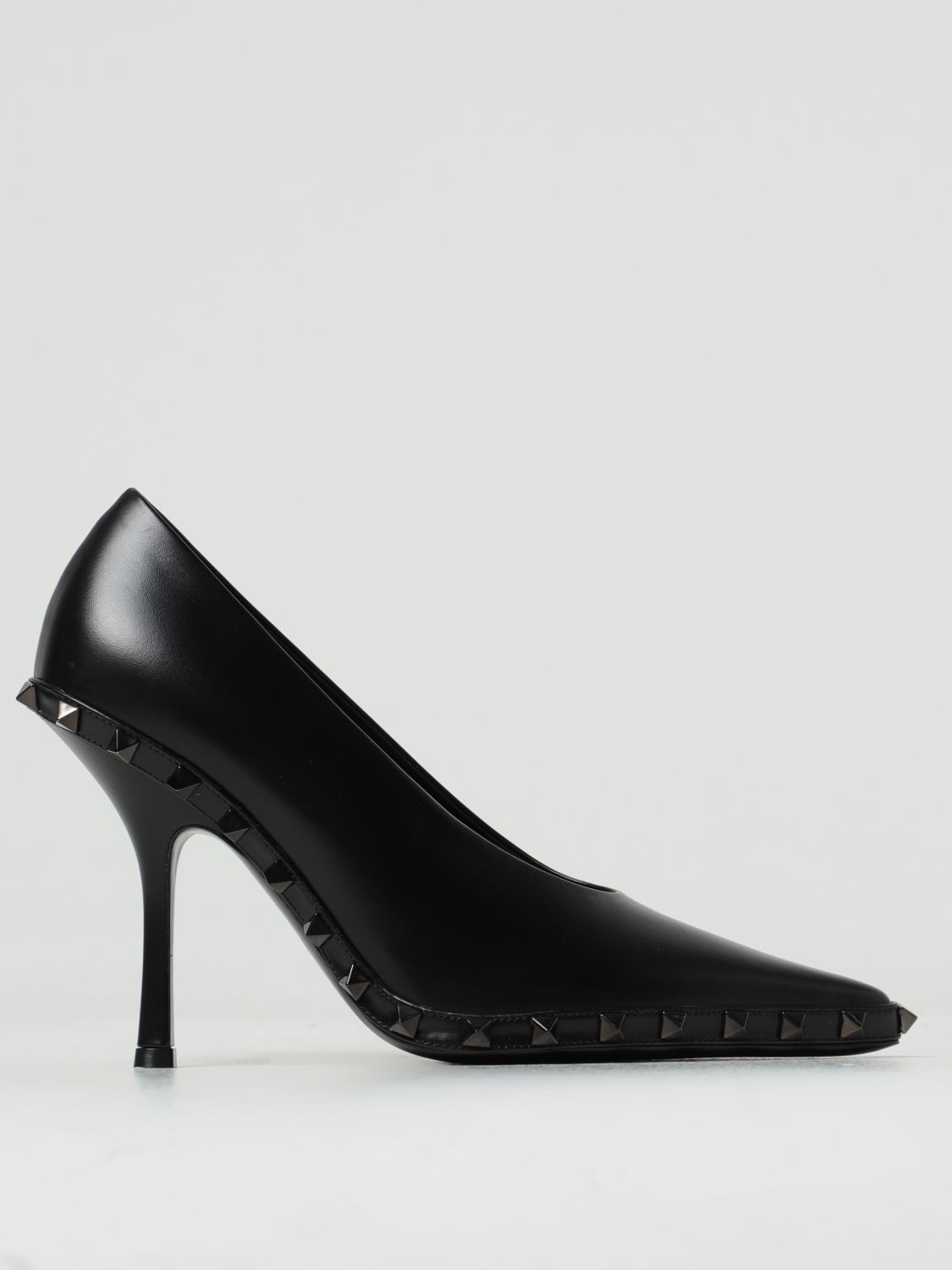 Valentino Garavani Court Shoes  Woman In Black