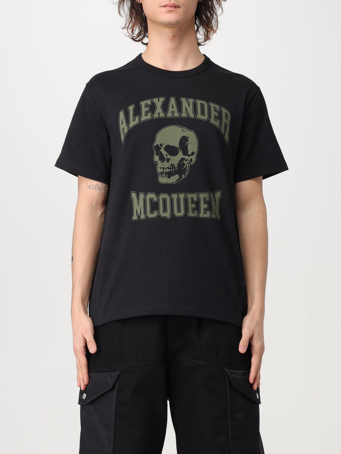 Shop Alexander Mcqueen T-shirt  Men Color Black