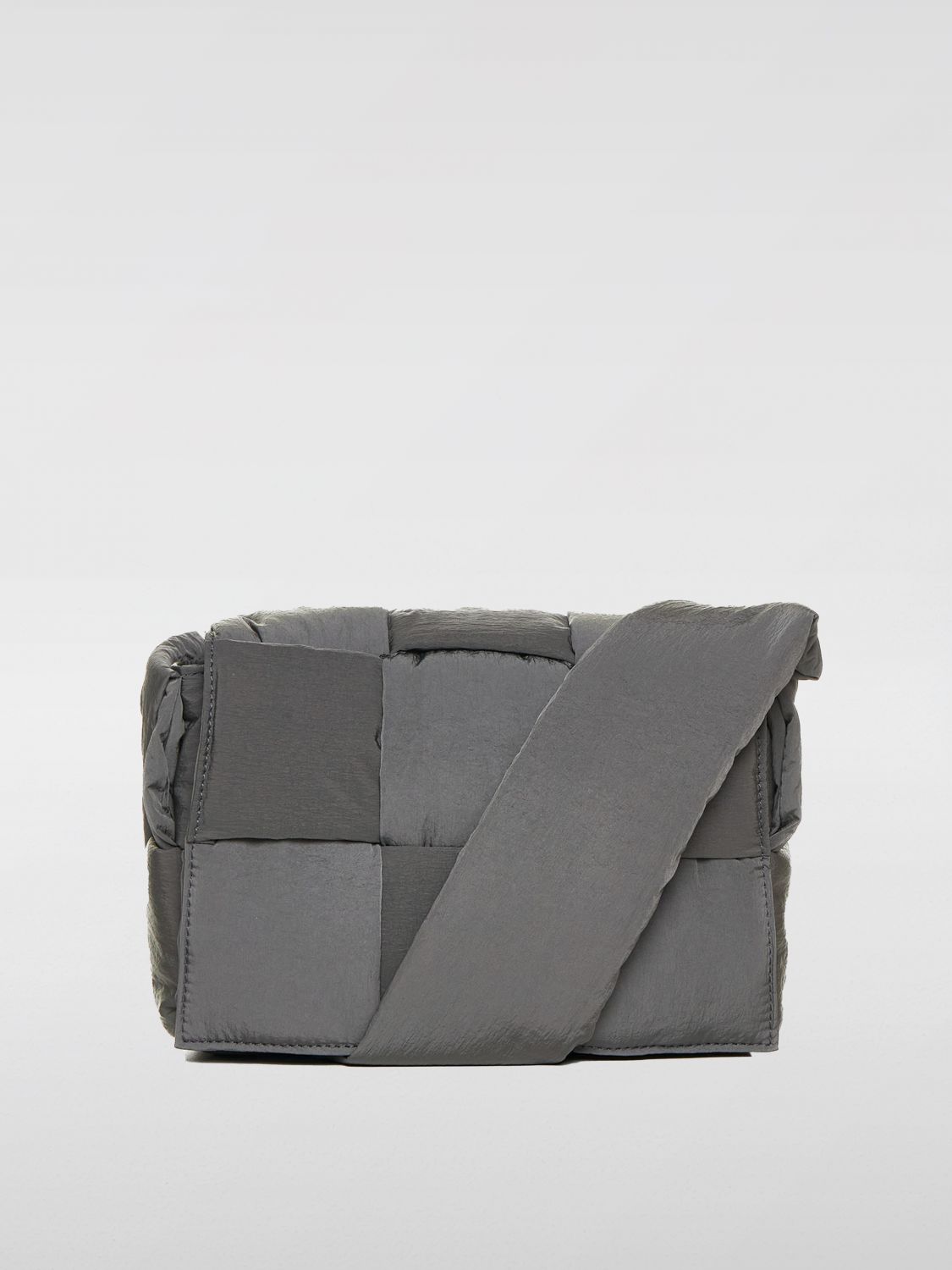 Bottega Veneta Padded Tech Cassette Bag In Woven Nylon In Gray