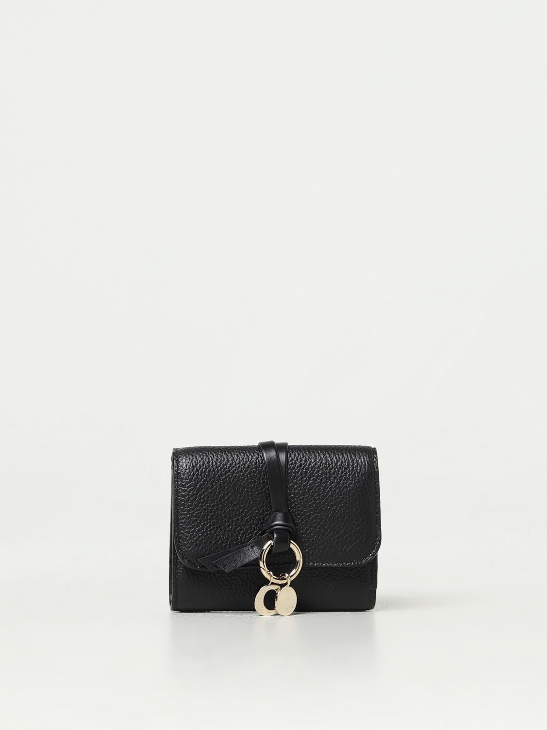 Chloé Wallet In Grained Leather With Logo Charm In 黑色
