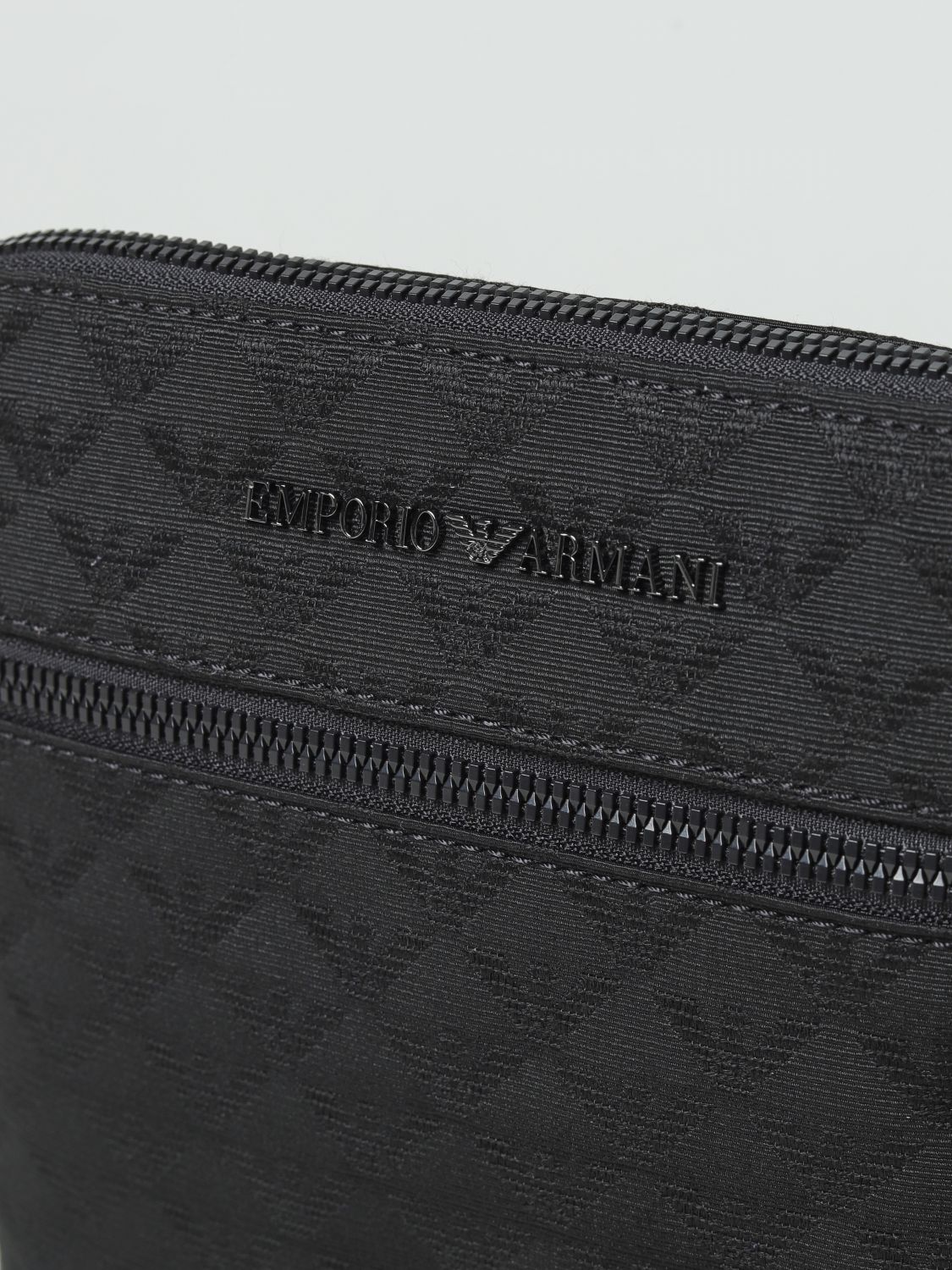 Buy Emporio Armani Men Black Leather Zip-Around Wallet With Key Loop Online  - 913988 | The Collective