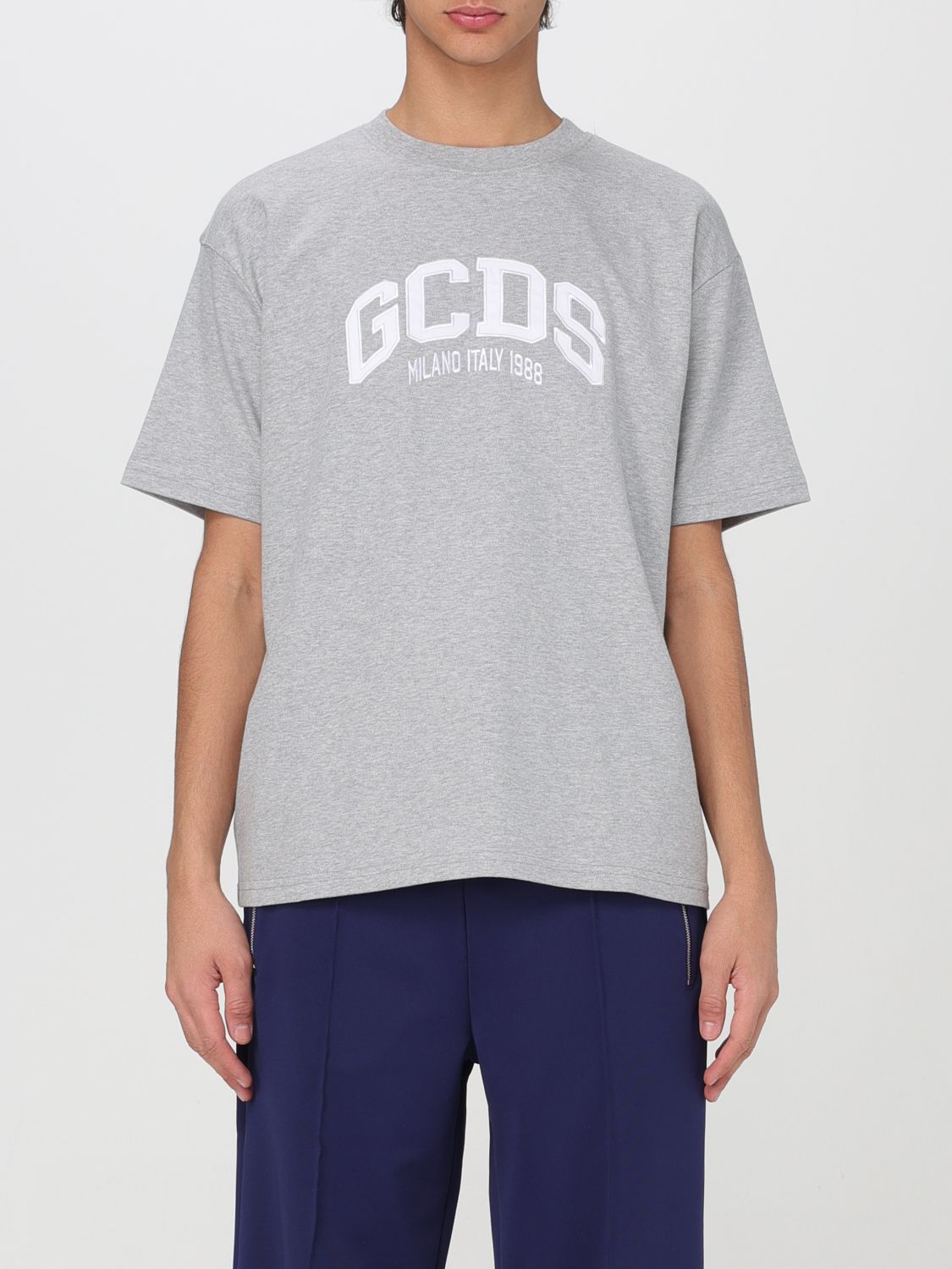 Gcds T-shirt  Men Color Grey