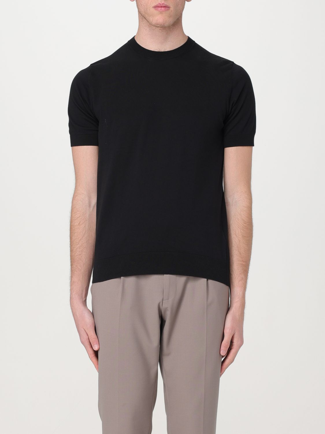 Shop Paolo Pecora T-shirt  Men Color Black