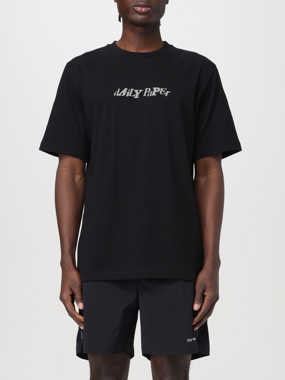 Daily Paper T-shirt  Men Color Black