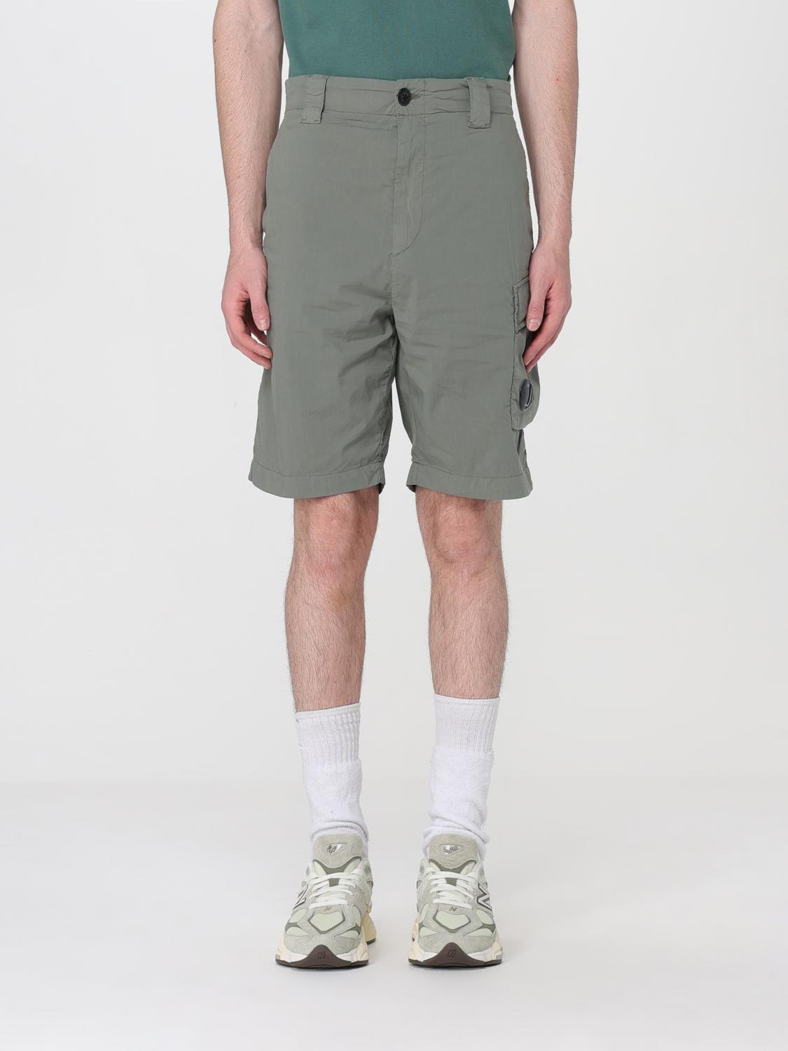 C.p. Company Short  Men Color Green In 绿色