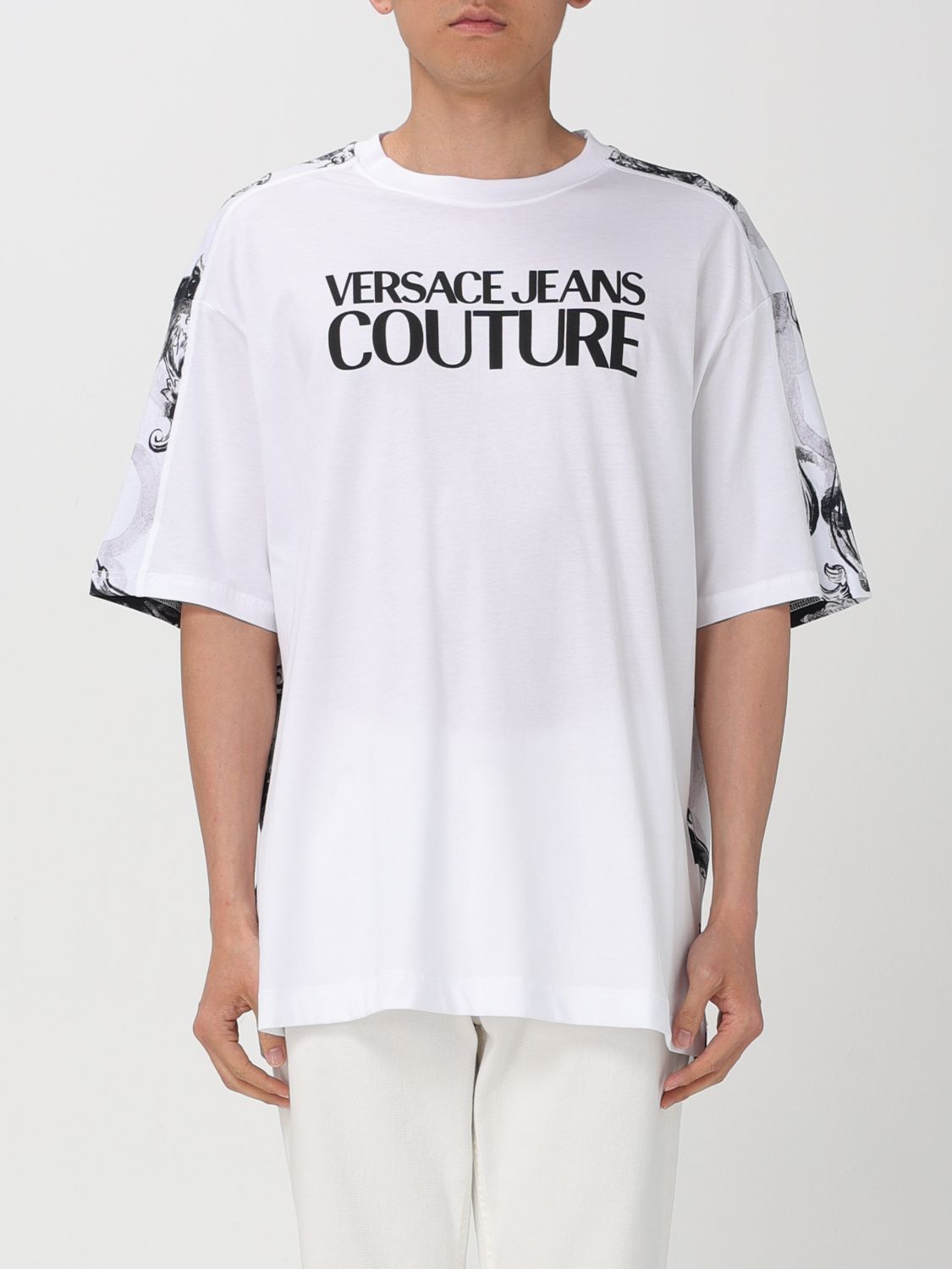 Shop Versace Jeans Couture T-shirt  Men Color White 1