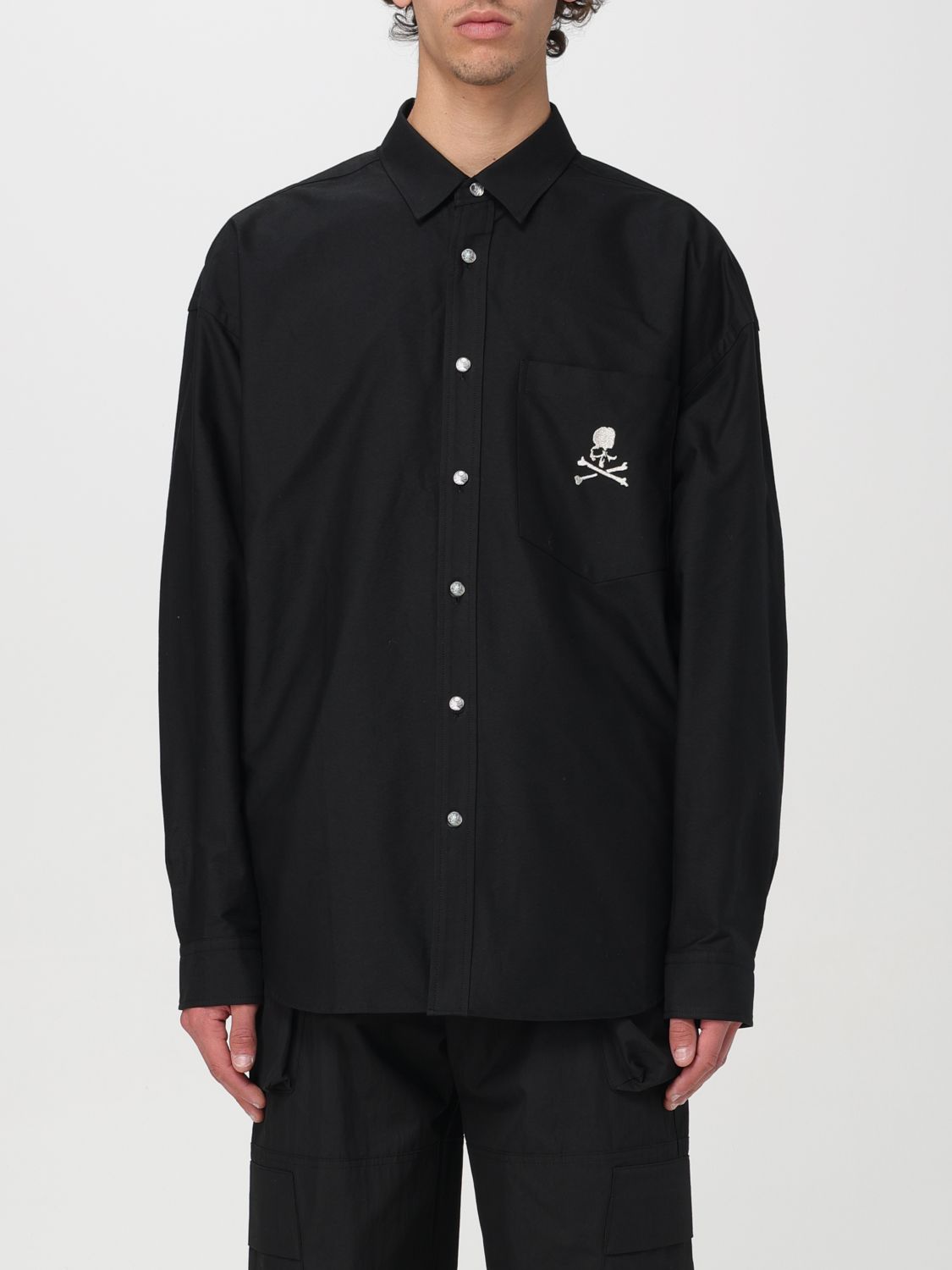 Shop Mastermind Japan Shirt Mastermind World Men Color Black