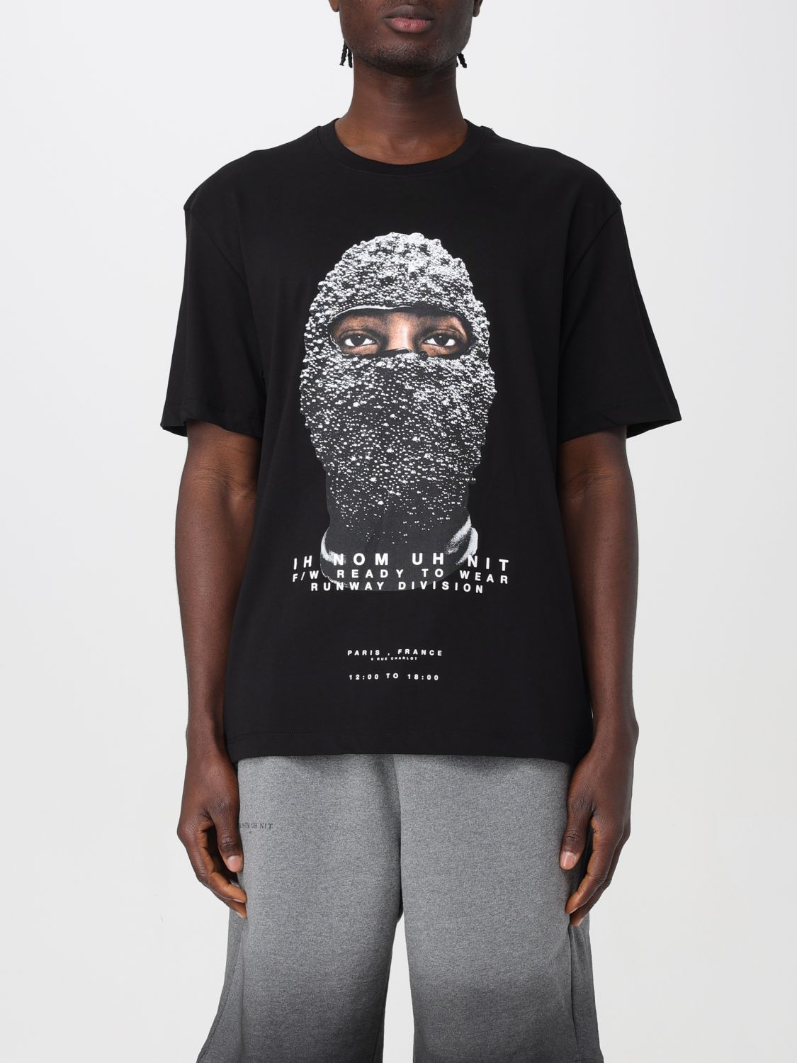 Shop Ih Nom Uh Nit T-shirt  Men Color Black In 黑色