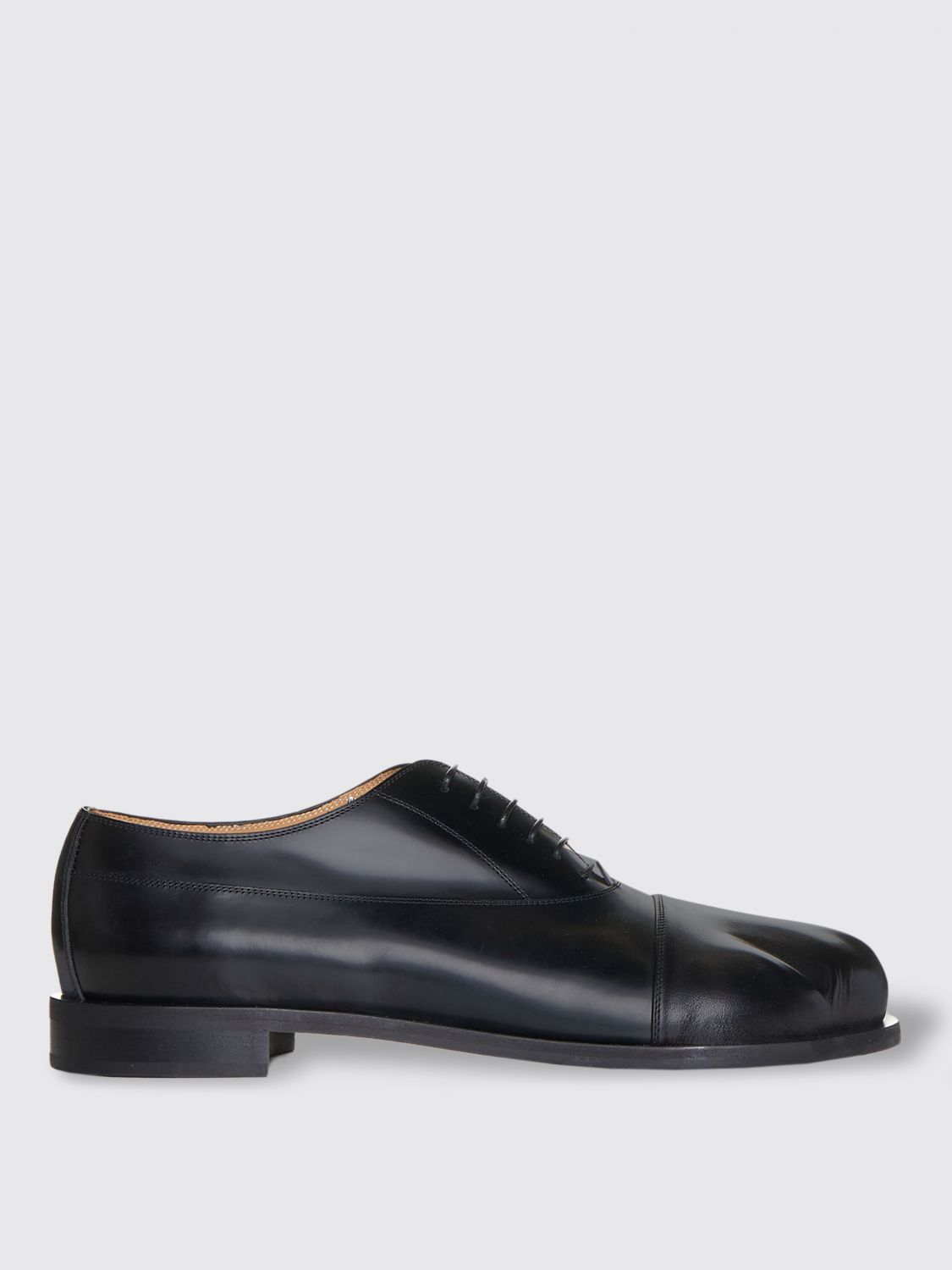 Jw Anderson Brogue Shoes  Men Color Black In 黑色