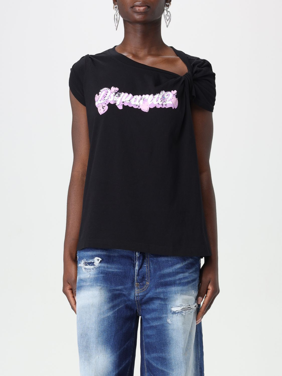 Shop Dsquared2 T-shirt  Woman Color Black