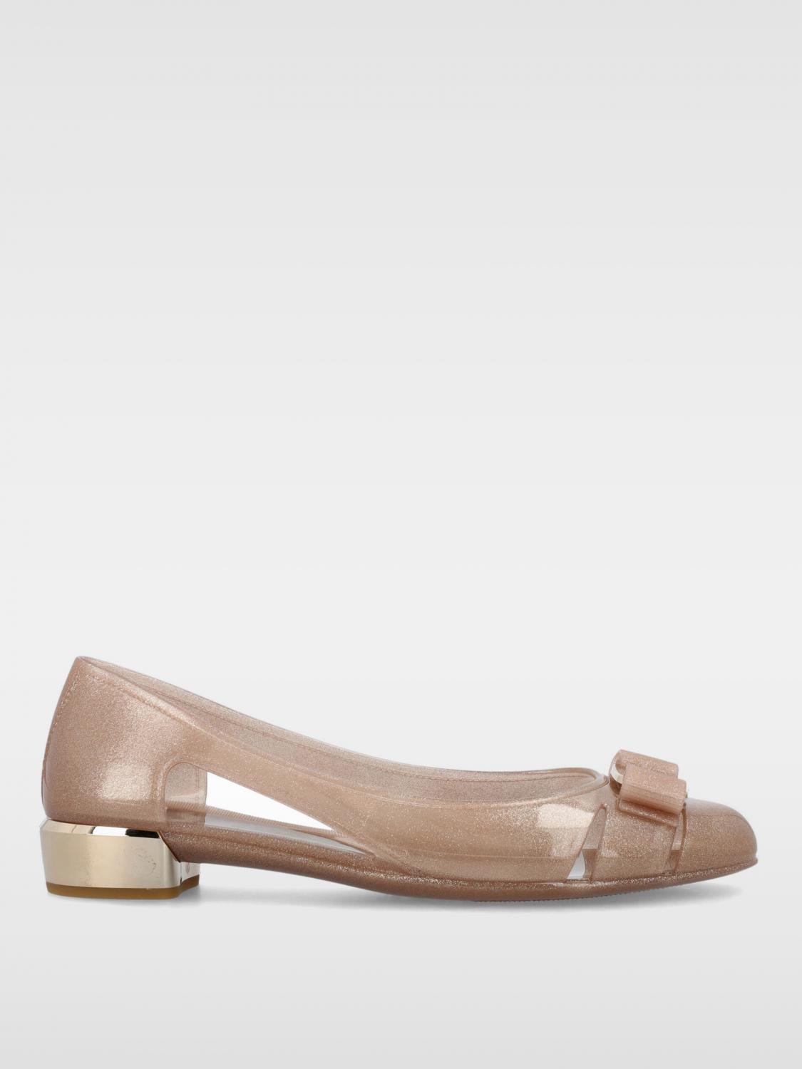 Shop Ferragamo Flat Shoes  Woman Color Sand In 沙色