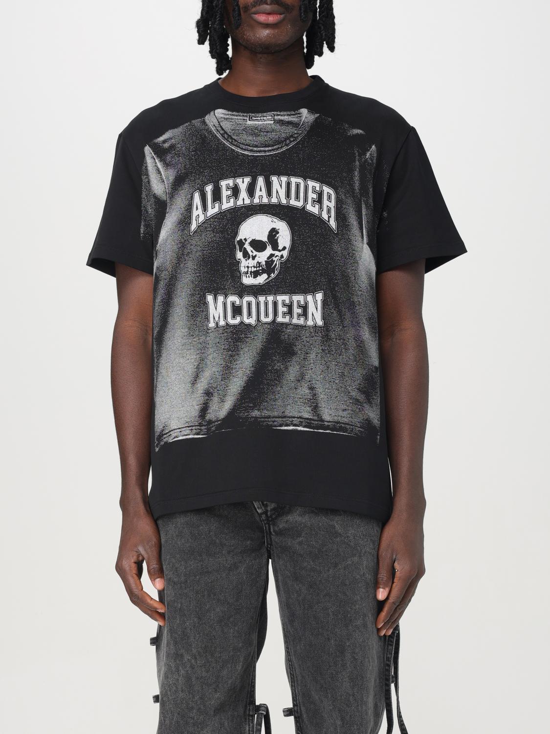 Alexander Mcqueen Logo Print T-shirt In Schwarz